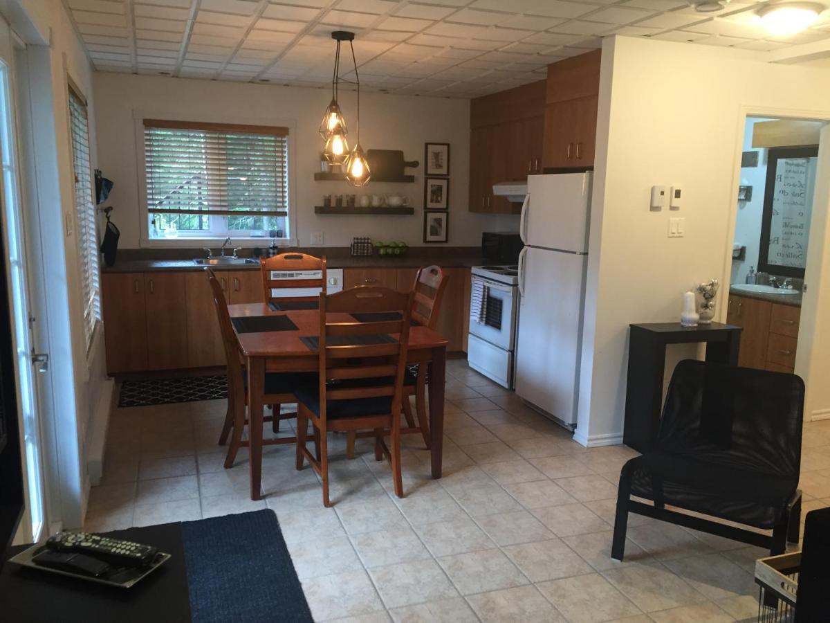 Le 30 B De Vebron Apartamento LʼAnse-Saint-Jean Exterior foto